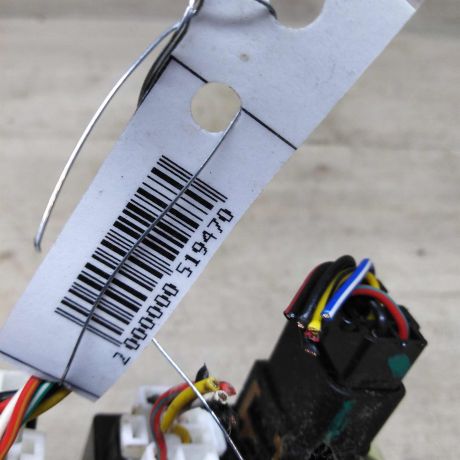 perekliucatel-regulirovki-zerkal-korrektor-far-geely-lc-panda-cross-art-85468-big-1