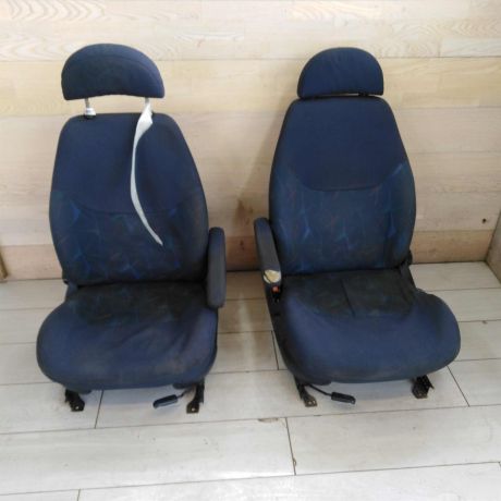 sidene-perednee-volkswagen-sharan-seat-alhambra-i-ford-galaxy-art-85964-big-0