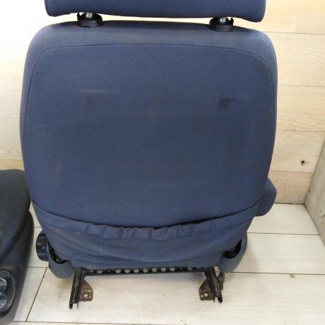 sidene-perednee-volkswagen-sharan-seat-alhambra-i-ford-galaxy-art-85964-big-3