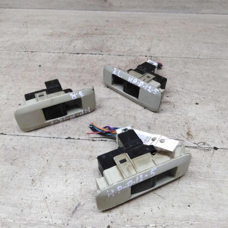 knopka-steklopodieemnika-nissan-primera-p12-art-87316-big-0