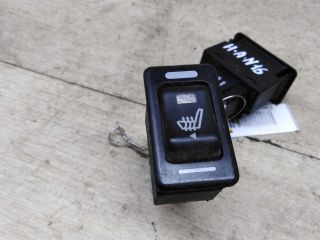 knopka-obogreva-sidenii-nissan-almera-n16-art-87533