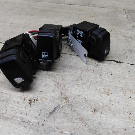 knopka-steklopodieemnika-kia-carens-i-rs-art-87736-big-0