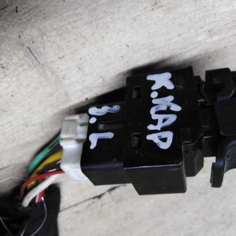 knopka-steklopodieemnika-kia-carens-i-rs-art-87736-big-2