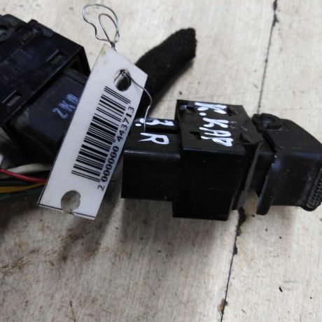 knopka-steklopodieemnika-kia-carens-i-rs-art-87736-big-5