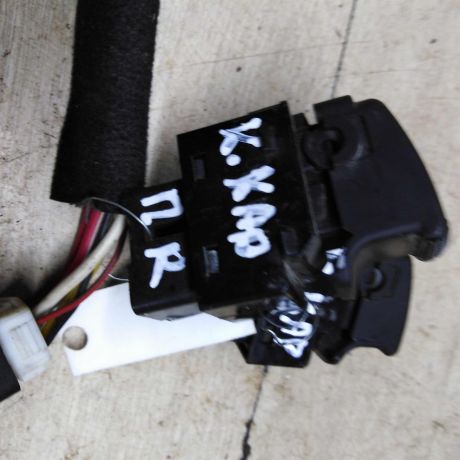 knopka-steklopodieemnika-kia-carens-i-rs-art-87736-big-6