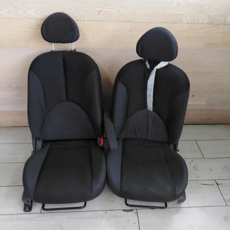 sidene-perednee-kia-rio-ii-art-88043-big-0