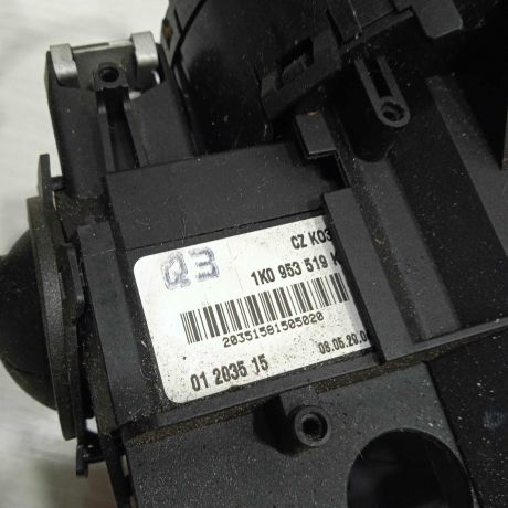 podrulevoi-perekliucatel-v-sbore-volkswagen-jetta-5-art-88226-big-2