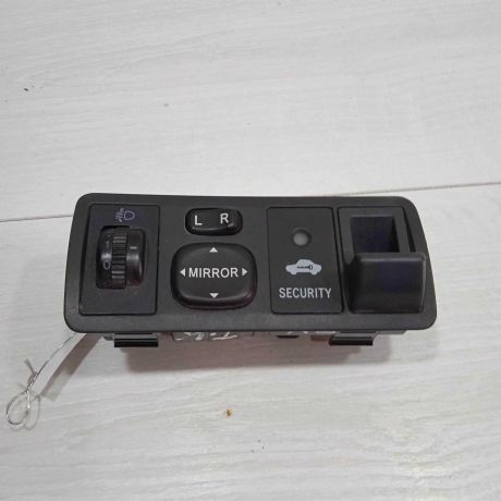 perekliucatel-regulirovki-zerkal-toyota-corolla-ix-e120-e130-art-89517-big-0