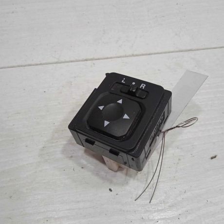 perekliucatel-regulirovki-zerkal-mitsubishi-lancer-x-art-89566-big-4