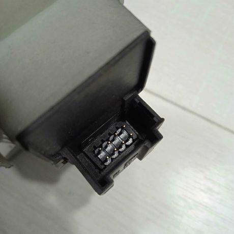 knopka-steklopodieemnika-zadniaia-levaia-geely-ck-otaka-i-art-89735-big-2