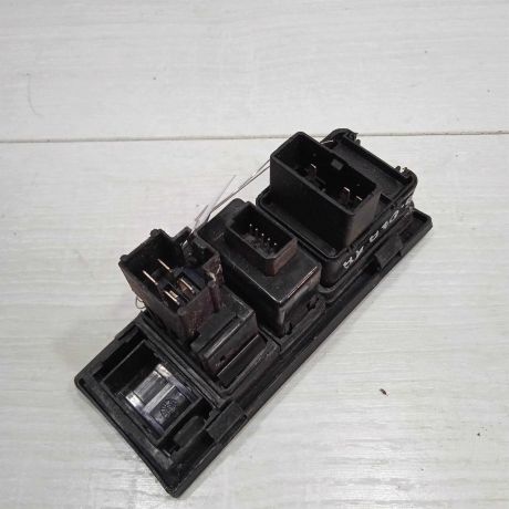 perekliucatel-regulirovki-zerkal-geely-ck-otaka-i-art-90089-big-3