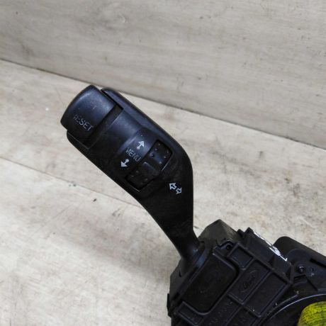 podrulevoi-perekliucatel-v-sbore-sleif-ford-focus-ii-art-90757-big-8