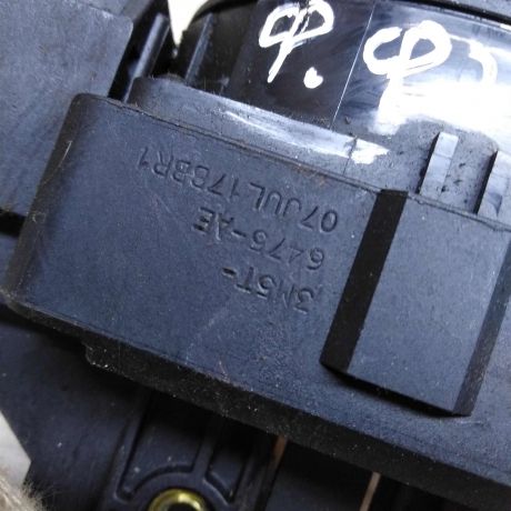 podrulevoi-perekliucatel-v-sbore-sleif-ford-focus-ii-art-90757-big-6