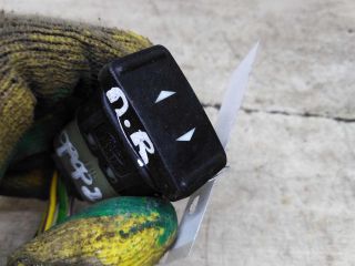 knopka-steklopodieemnika-ford-focus-2-art-90786