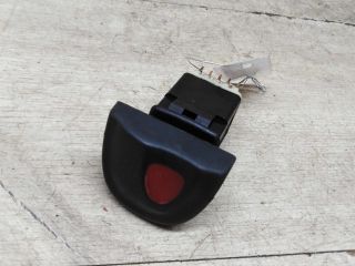 knopka-avariinoi-signalizacii-renault-scenic-i-art-90854