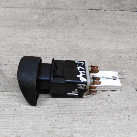 knopka-avariinoi-signalizacii-renault-scenic-i-art-90854-big-2