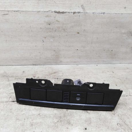 knopka-obogreva-stekla-ford-focus-ii-art-91608-big-3