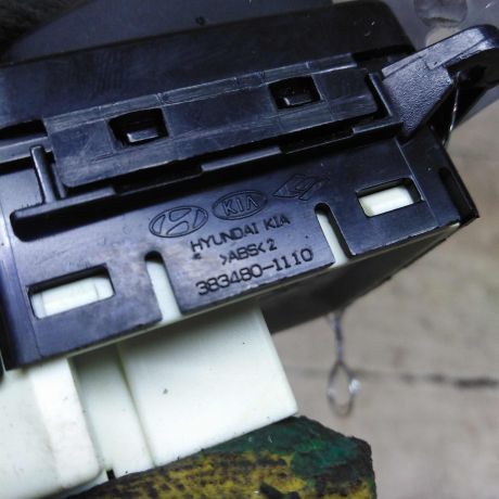 perekliucatel-regulirovki-zerkal-hyundai-ix35-i-art-91682-big-4