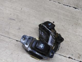 knopka-steklopodieemnika-hyundai-santa-fe-i-art-91756