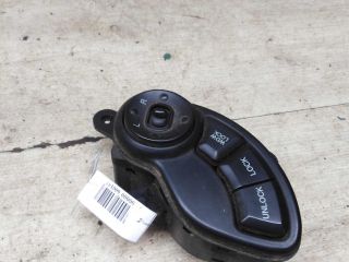 perekliucatel-regulirovki-zerkal-hyundai-santa-fe-i-art-91778