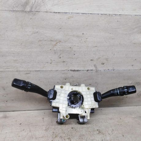 podrulevoi-perekliucatel-v-sbore-hyundai-santa-fe-i-art-91813-big-0
