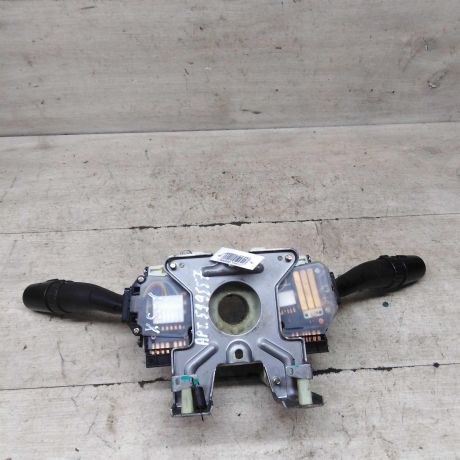 podrulevoi-perekliucatel-v-sbore-hyundai-santa-fe-i-art-91813-big-3