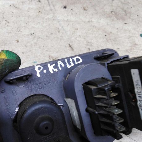 perekliucatel-regulirovki-zerkal-korrektor-far-renault-clio-ii-art-91855-big-3