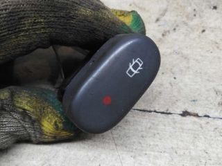 knopka-renault-clio-ii-art-92079