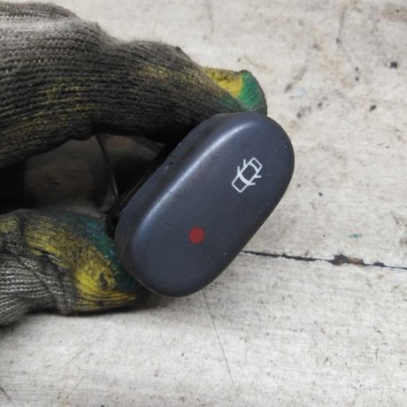 knopka-renault-clio-ii-art-92079-big-0