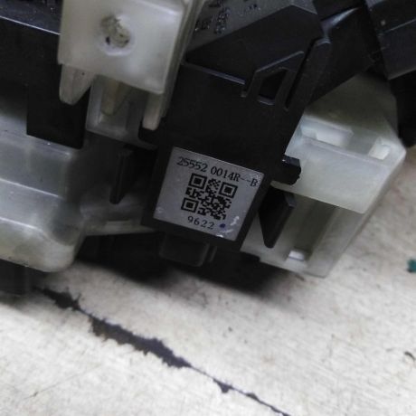 podrulevoi-perekliucatel-v-sbore-renault-megane-iii-art-92216-big-5