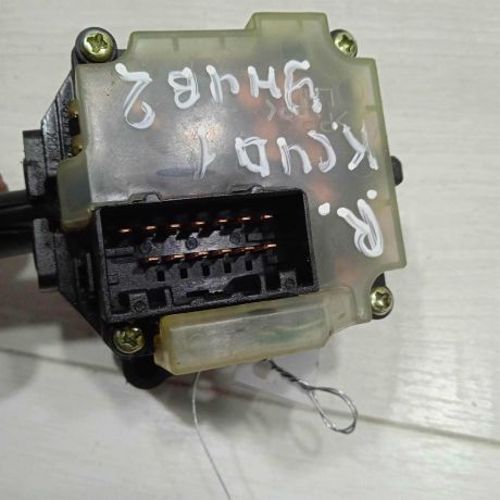 perekliucatel-dvornikov-kia-ceed-i-art-92455-big-2