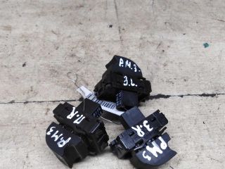 knopka-steklopodieemnika-renault-megane-iii-art-92677