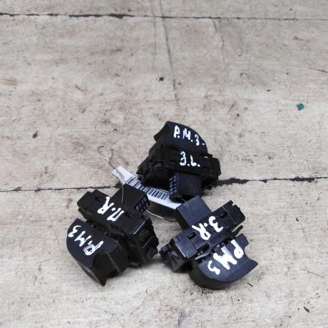 knopka-steklopodieemnika-renault-megane-iii-art-92677-big-0