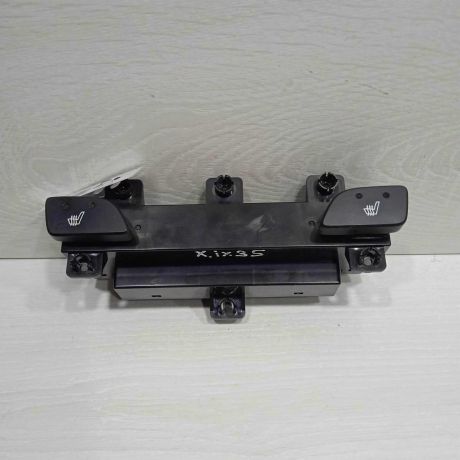 knopka-obogreva-sidenii-blok-hyundai-ix35-i-art-93118-big-0