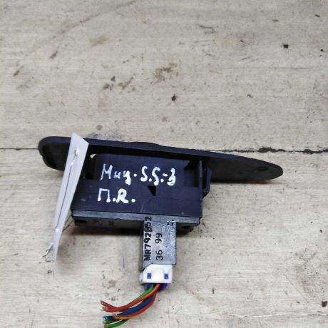 knopka-steklopodieemnika-mitsubishi-space-star-i-art-93223-big-1