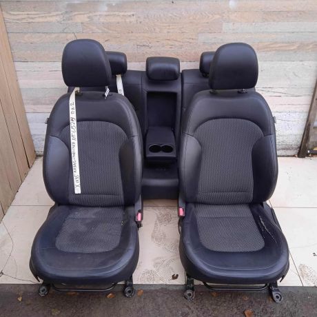 sidene-hyundai-ix35-i-salon-art-93372-big-0