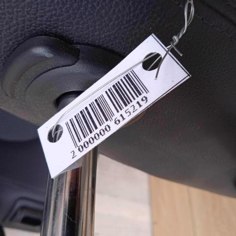 sidene-hyundai-ix35-i-salon-art-93372-big-5