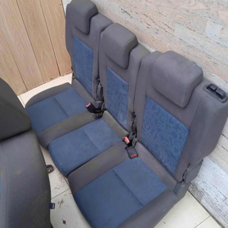 sidene-salon-ford-c-max-art-93647-big-1