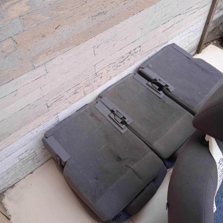 sidene-salon-ford-c-max-art-93647-big-3