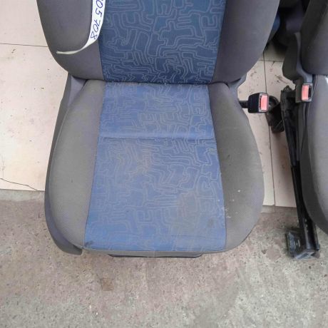 sidene-salon-ford-c-max-art-93647-big-7