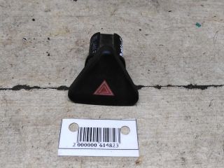 knopka-avariinoi-signalizacii-ford-fusion-i-art-93866