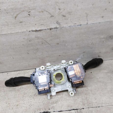 podrulevoi-perekliucatel-v-sbore-hyundai-santa-fe-i-art-94137-big-3