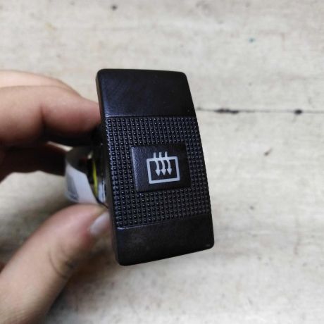 knopka-podogreva-stekla-kia-shuma-ii-kia-spectra-ii-art-94198-big-1