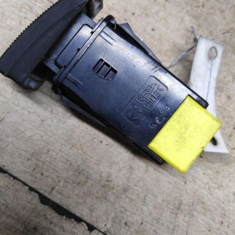 knopka-podogreva-stekla-kia-shuma-ii-kia-spectra-ii-art-95498-big-1