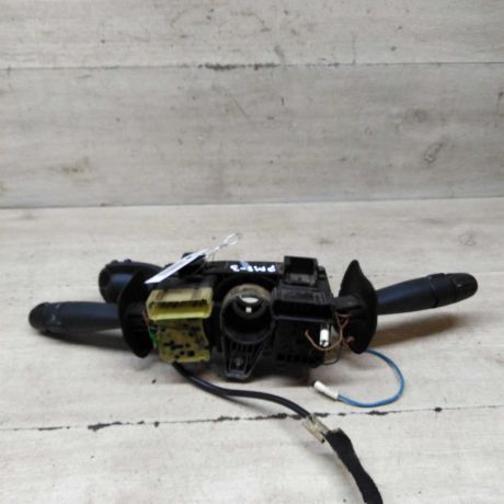 podrulevoi-perekliucatel-v-sbore-renault-megane-i-art-95571-big-1