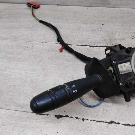 podrulevoi-perekliucatel-v-sbore-renault-megane-i-art-95571-big-3