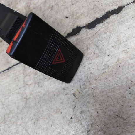 knopka-avariinoi-signalizacii-kia-shuma-ii-kia-spectra-ii-art-95686-big-0