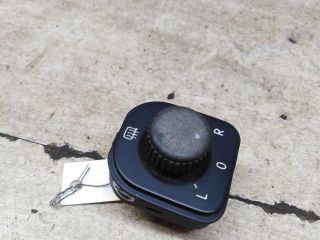 perekliucatel-regulirovki-zerkal-volkswagen-jetta-5-volkswagen-golf-5-art-96542