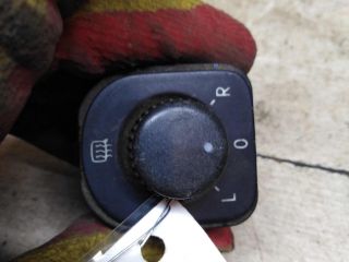 perekliucatel-regulirovki-zerkal-volkswagen-jetta-5-volkswagen-golf-5-art-96564