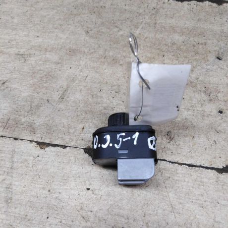 perekliucatel-regulirovki-zerkal-volkswagen-jetta-5-volkswagen-golf-5-art-96564-big-3